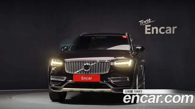 Volvo XC90 2017 — фото 3