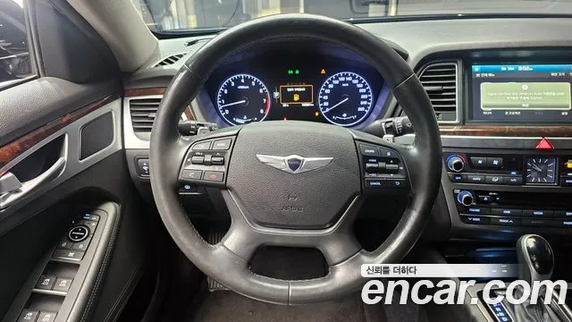 Hyundai Genesis 2016 — фото 14