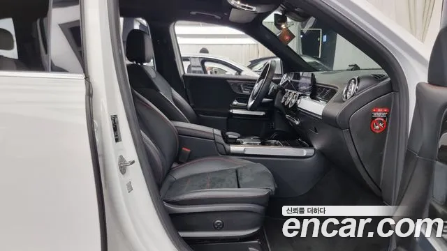 Mercedes-Benz GLB-Class 2021 — фото 11