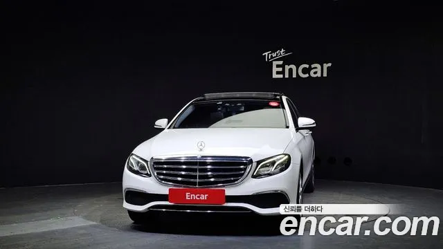 Mercedes-Benz E-Class 2017 — фото 3
