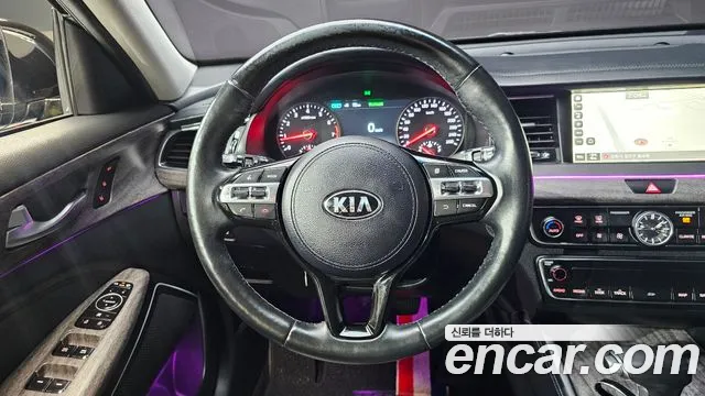 Kia K7 2017 — фото 13