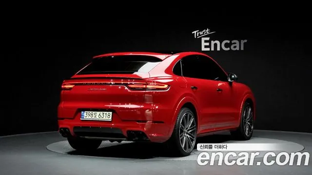 Porsche Cayenne 2021 — фото 2