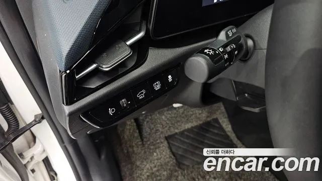 Kia Niro 2022 — фото 18