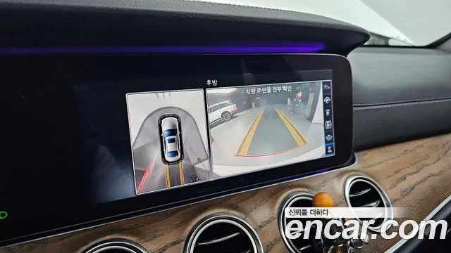 Mercedes-Benz E-Class 2018 — фото 15