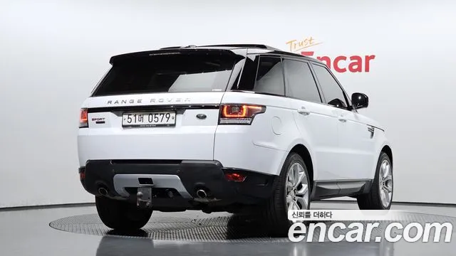 Land Rover Range Rover Sport 2016 — фото 2