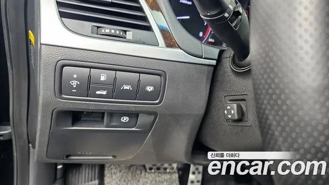 Hyundai Genesis 2015 — фото 11