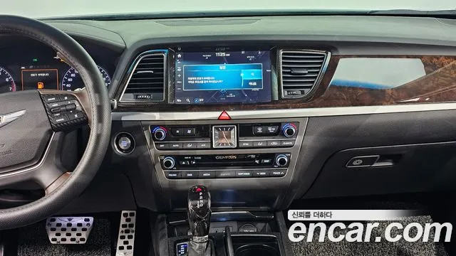 Hyundai Genesis 2015 — фото 14