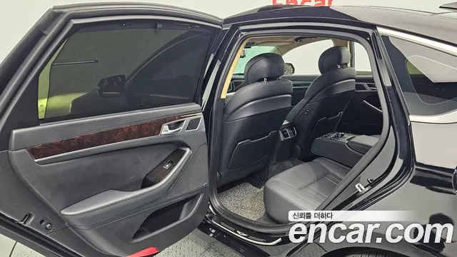 Hyundai Genesis 2015 — фото 17