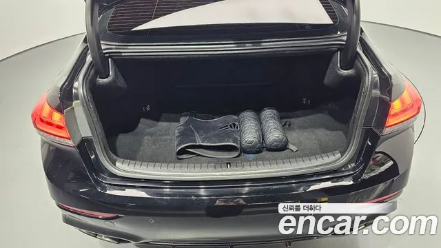 Hyundai Genesis 2015 — фото 20