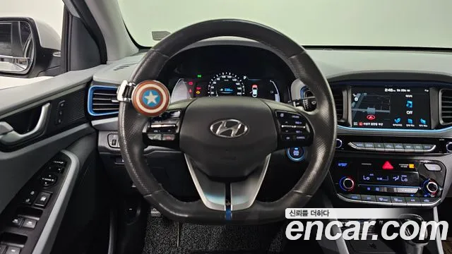 Hyundai Ioniq 2019 — фото 13