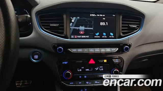 Hyundai Ioniq 2019 — фото 14