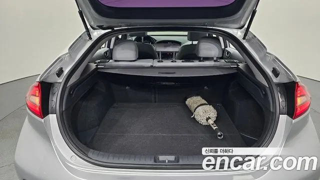 Hyundai Ioniq 2019 — фото 20