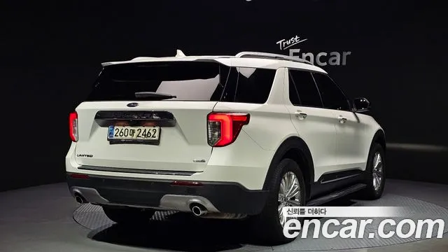 Ford Explorer 2020 — фото 2