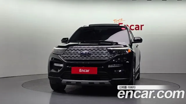 Ford Explorer 2021 — фото 3