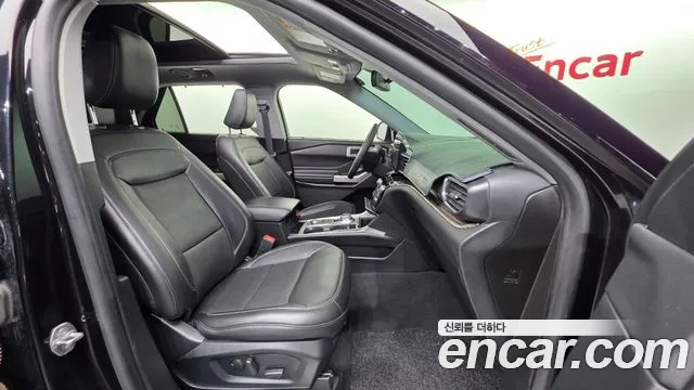 Ford Explorer 2021 — фото 10