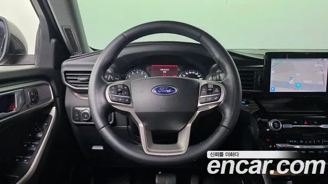 Ford Explorer 2021 — фото 14