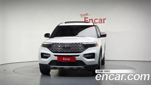 Ford Explorer 2021 — фото 2