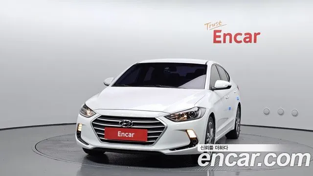 Hyundai AVANTE 2018 — фото 3