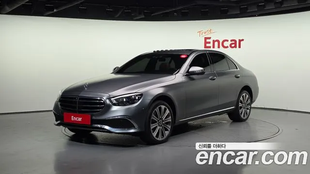 Mercedes-Benz E-Class 2023 — фото 1