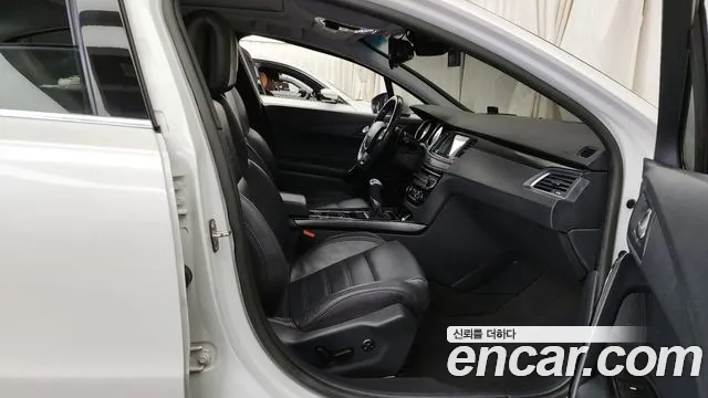 Peugeot 508 2014 — фото 11
