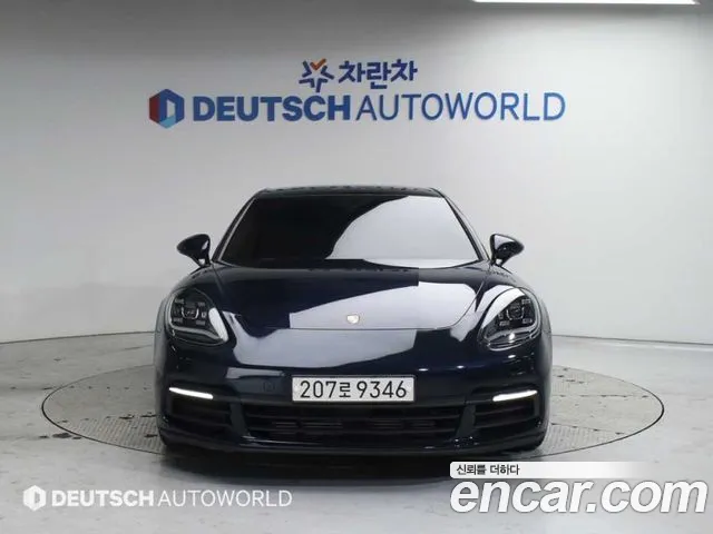 Porsche Panamera 2018 — фото 3