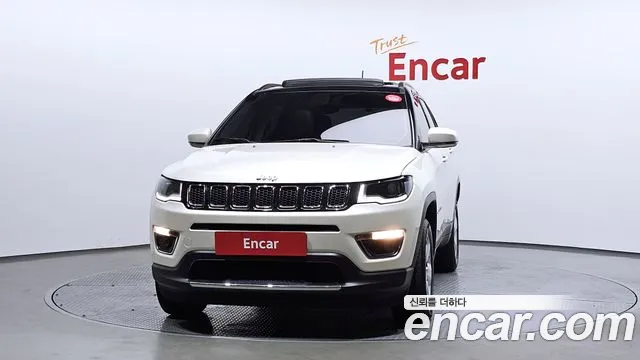 Jeep Compass 2018 — фото 3