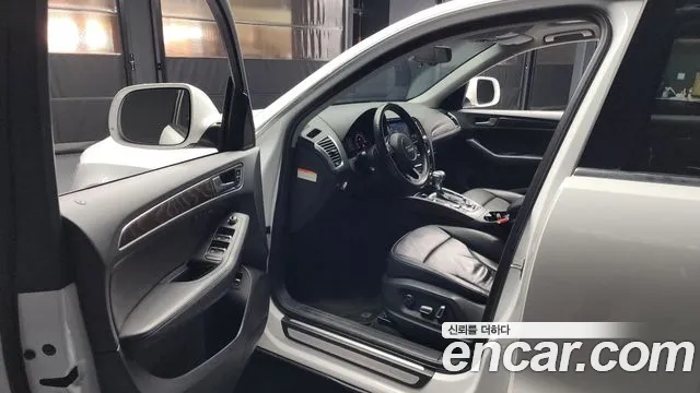 Audi Q5 2015 — фото 10
