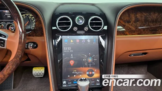 Bentley Flying Spur 2015 — фото 15