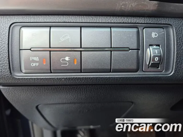 KG_Mobility_Ssangyong Rexton 2018 — фото 11