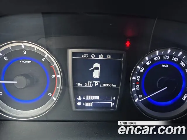 KG_Mobility_Ssangyong Rexton 2018 — фото 13