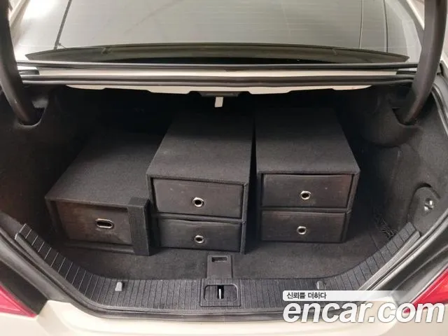 Mercedes-Benz CLS-Class 2012 — фото 17