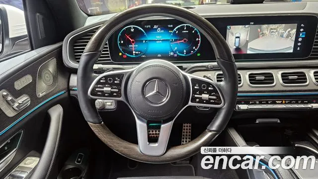 Mercedes-Benz GLS-Class 2022 — фото 13
