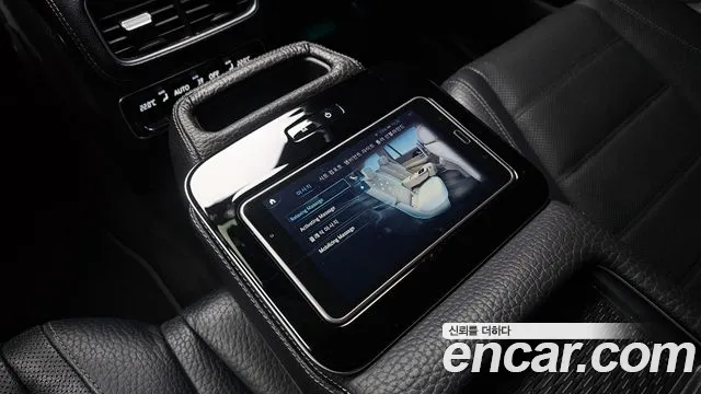 Mercedes-Benz GLS-Class 2022 — фото 19
