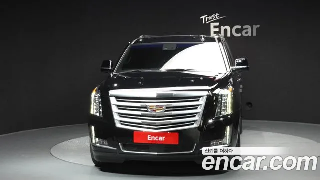 Cadillac Escalade 2019 — фото 3