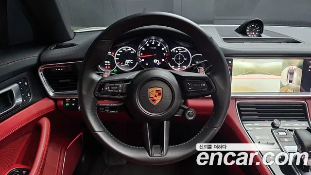 Porsche Panamera 2023 — фото 11
