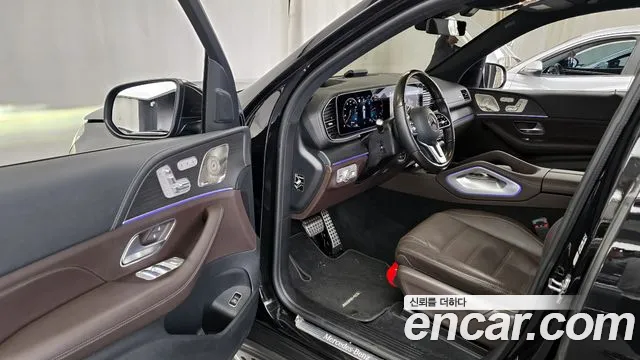 Mercedes-Benz GLS-Class 2023 — фото 10