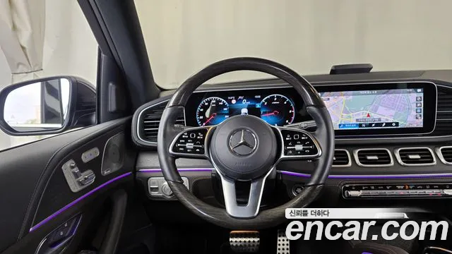 Mercedes-Benz GLS-Class 2023 — фото 13