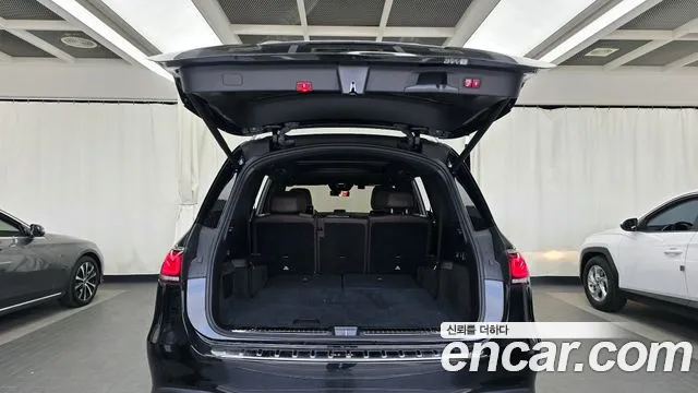 Mercedes-Benz GLS-Class 2023 — фото 20