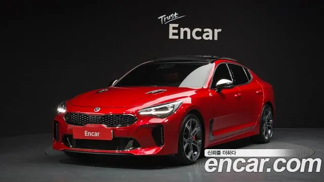 Kia Stinger 2020 — фото 1