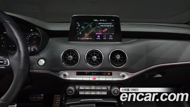 Kia Stinger 2020 — фото 15