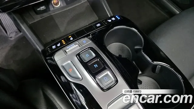 Hyundai Tucson 2023 — фото 9