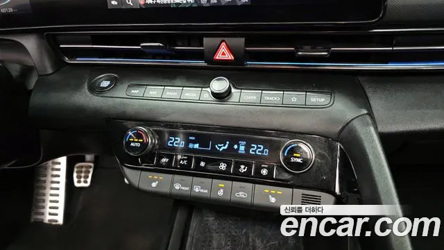 Hyundai AVANTE 2022 — фото 15