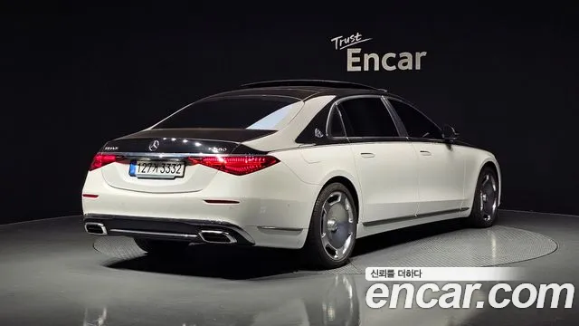 Mercedes-Benz S-Class 2024 — фото 2