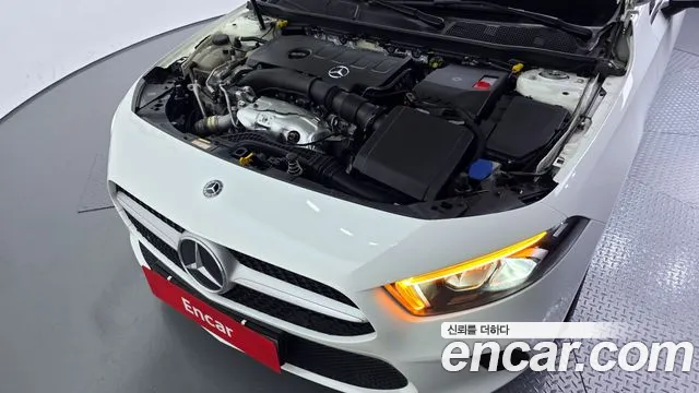 Mercedes-Benz A-Class 2020 — фото 6