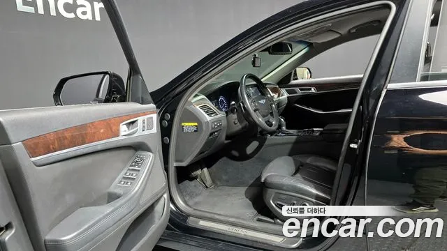 Hyundai Genesis 2015 — фото 10