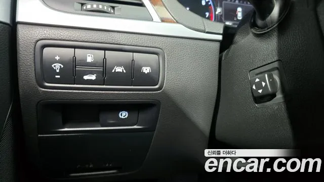 Hyundai Genesis 2015 — фото 16