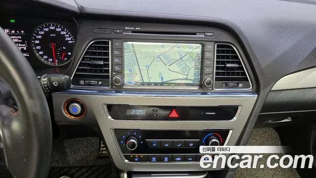 Hyundai Sonata 2015 — фото 17