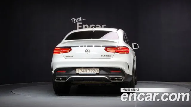Mercedes-Benz GLE-Class 2019 — фото 4