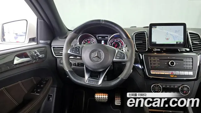 Mercedes-Benz GLE-Class 2019 — фото 13