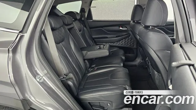 Hyundai Santafe 2021 — фото 12